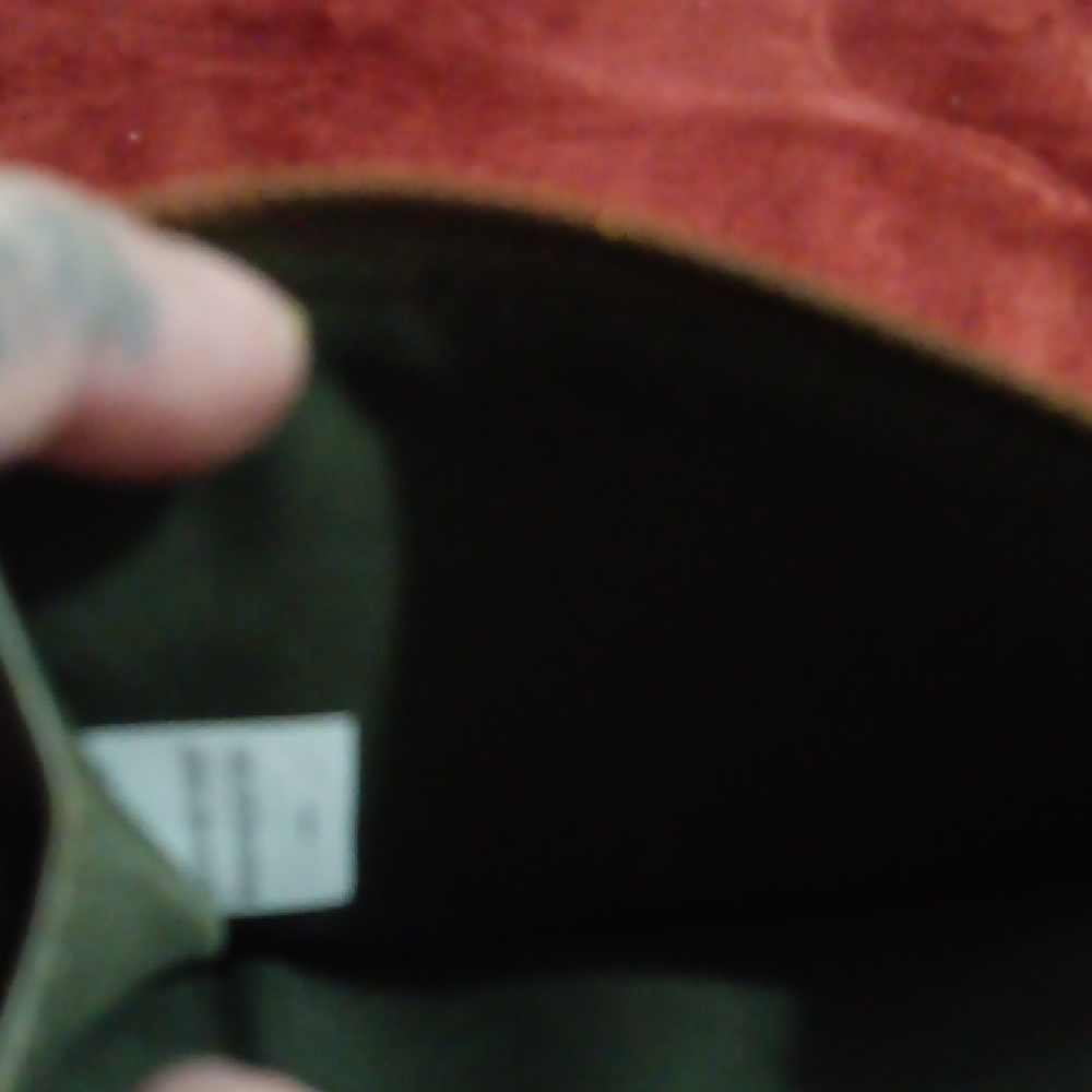 House of Harlow 1960 Olive Wristlet with Gold Logo - Picture 5 of 6